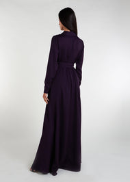 Maximize your style with our Shirted Maxi Aubergine, featuring a timeless fit and flare design, an optional belt suitable for both formal and casual occasions. Purple.